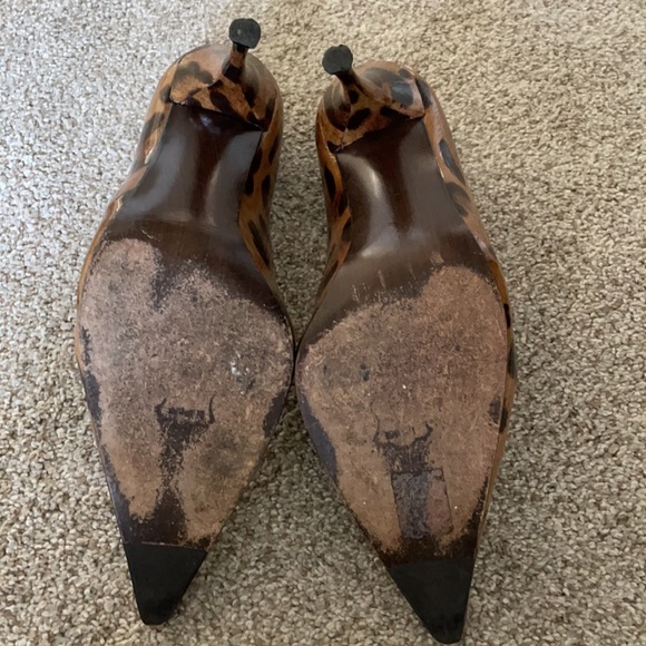 Vintage Stuart Weitzman leopard pumps - Picture 6 of 7